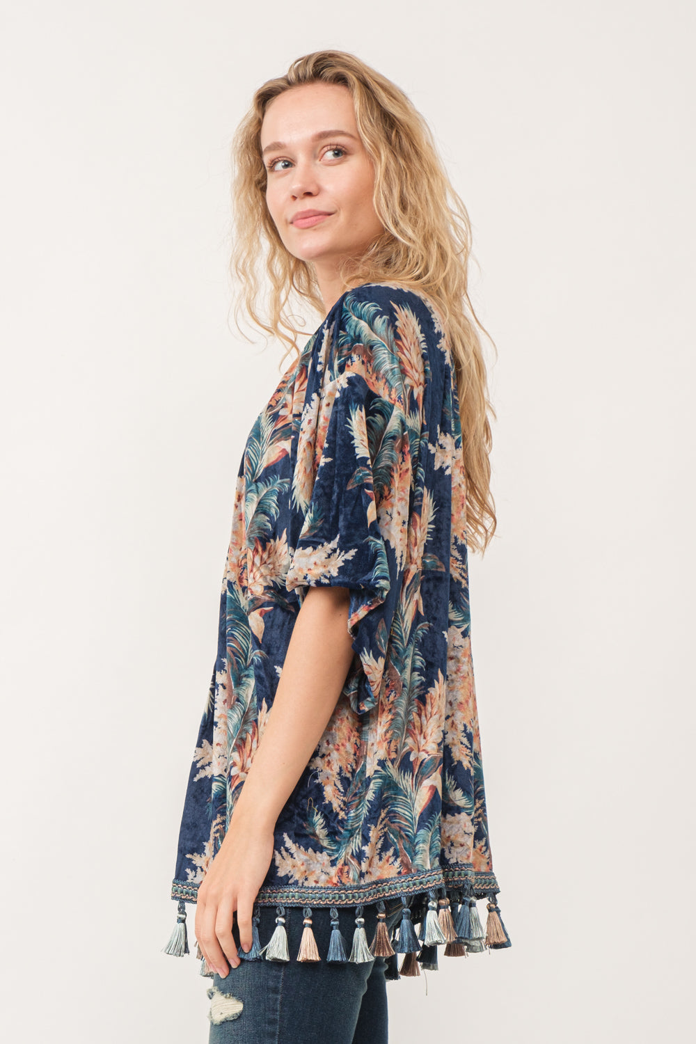 RAJ AERIN FAUX VELVET FLORAL FRINGE KIMONO MIDNIGHT BLUE - quetzals