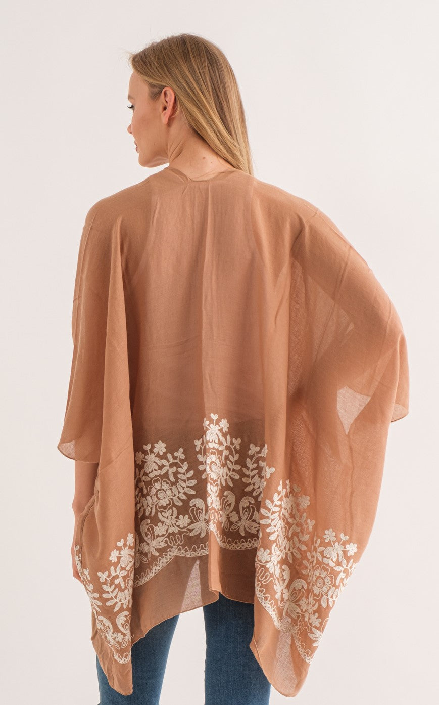 RAJ BLANCHE MOCHA BORDER EMBROIDERED KIMONO - quetzals