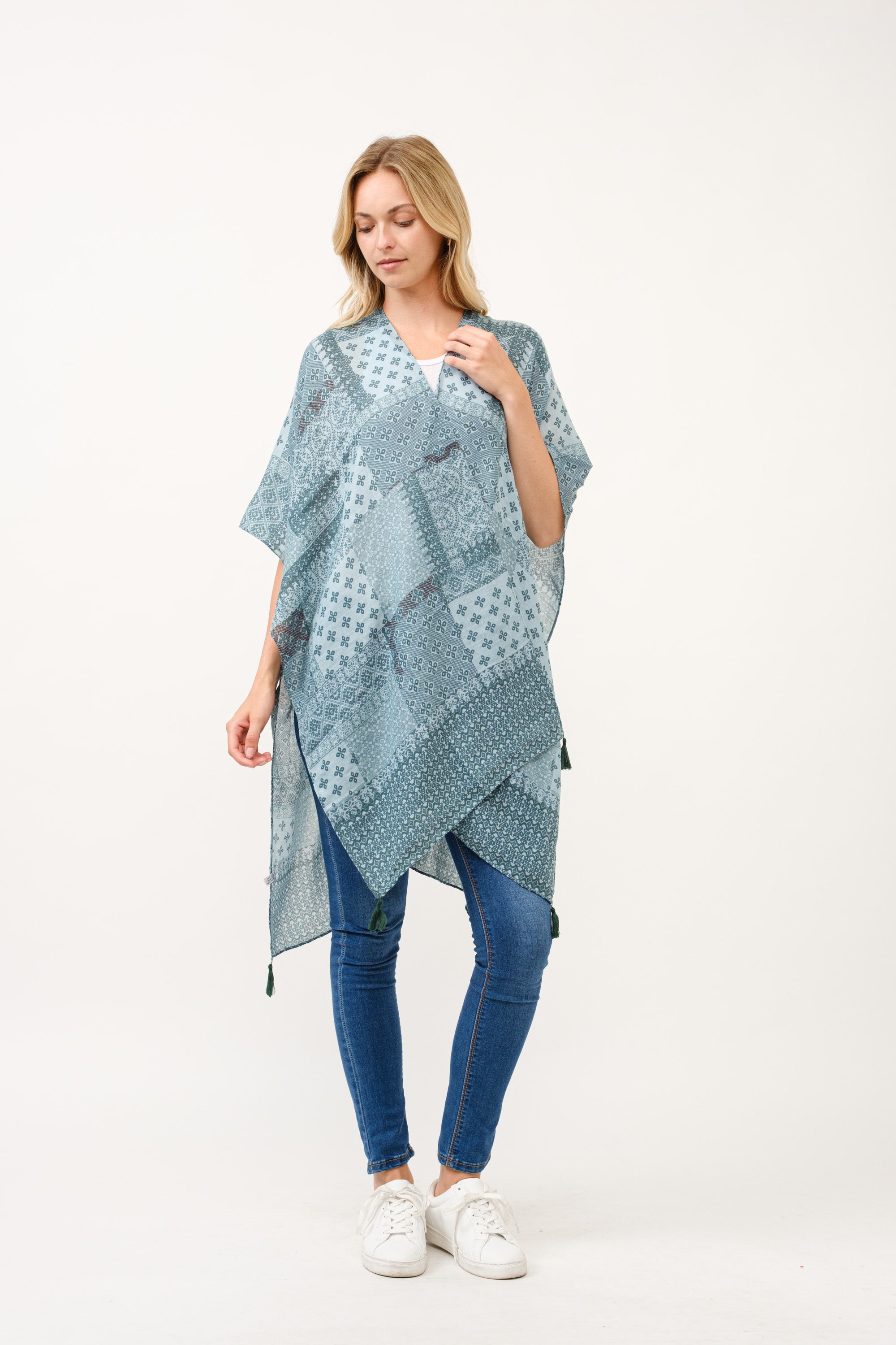 RAJ CARROL PATCHWORK PRINTED KIMONO