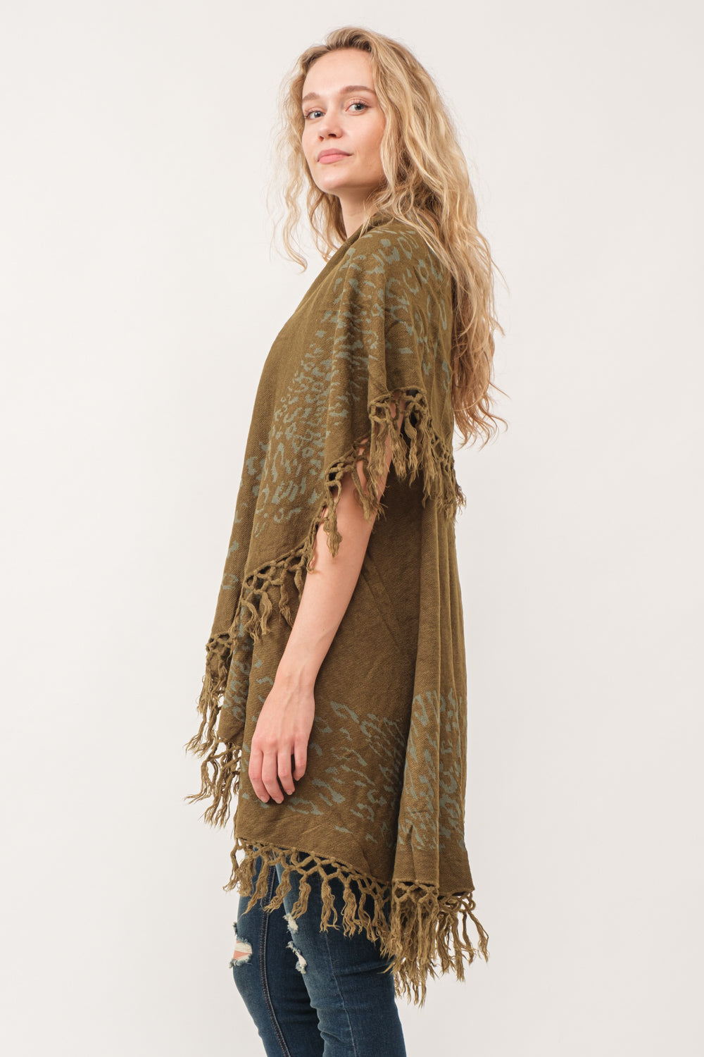 RAJ MAE SPOTTED LEO BORDER PONCHO OLIVE - quetzals