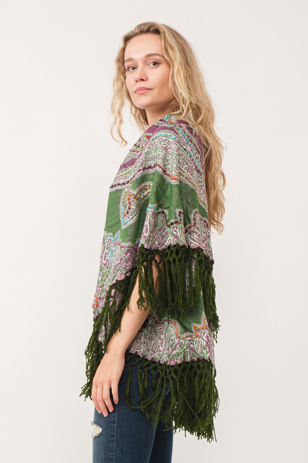 RAJ REGINA THICK STITCH EMBROIDERED PONCHO GREEN - quetzals