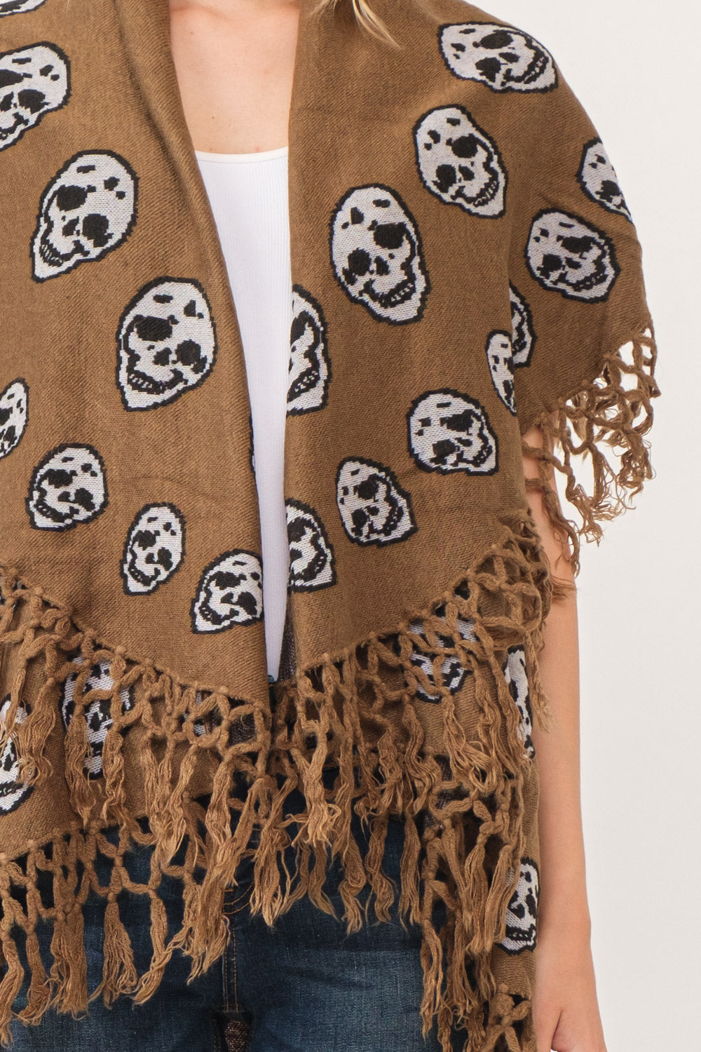 RAJ SABLE SKULL TASSEL BORDER PONCHO - quetzals