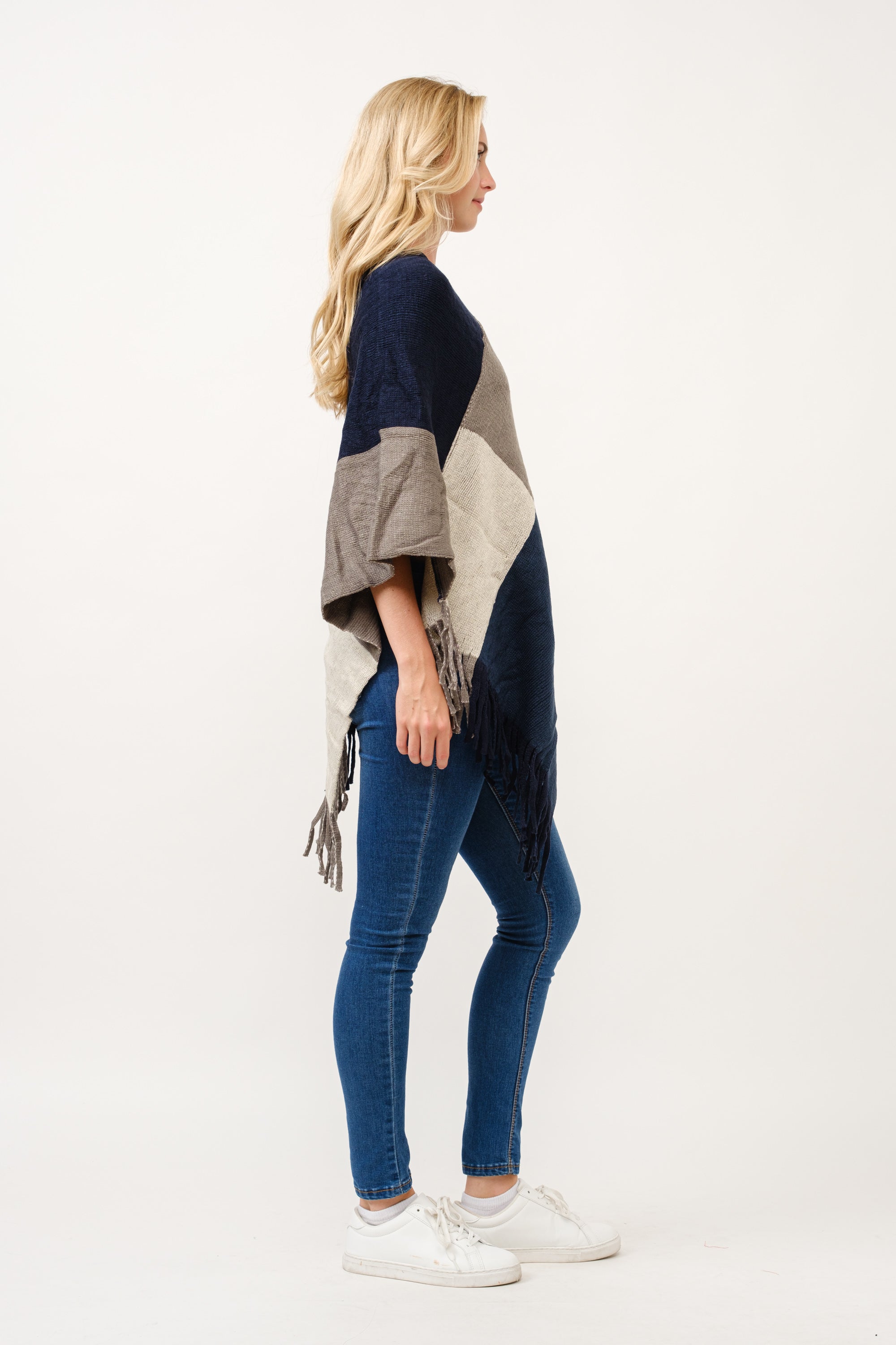 RAJ STACEY KNIT COLORBLOCK BOTTOM TASSELS PONCHO CAPE