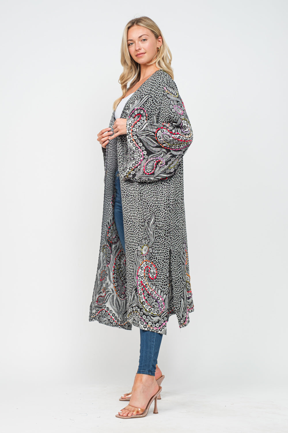 RAJ KYRA BLACK MULTI THCIK STITCH EMBROIDERED DUSTER - quetzals