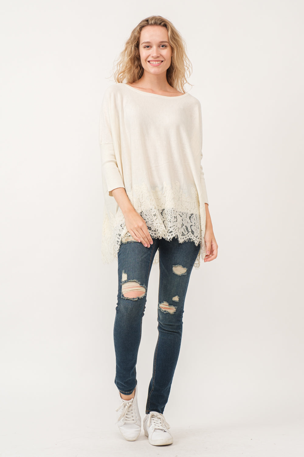 VALERIE CREWNECK DOLMAN SLEEVE TOP WITH LACE BORDER - quetzals