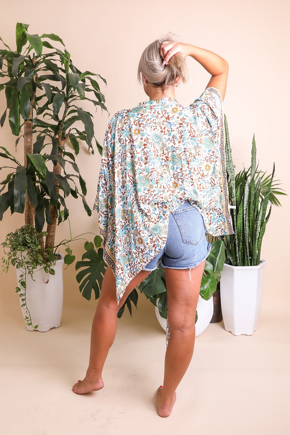 Floral Front Tie Kimono Wrap